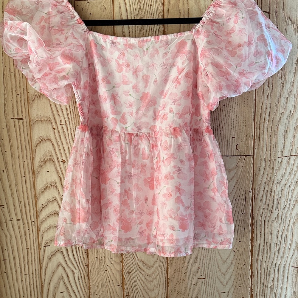 Floral Pink Women's Top NWT